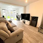 Rent 4 bedroom house in West Midlands