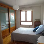 Alquilo 2 dormitorio apartamento de 75 m² en Gijón