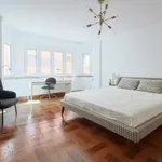 Rent 7 bedroom apartment in Lisbon