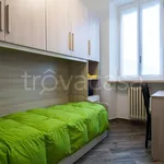 Rent 3 bedroom apartment of 90 m² in Pavia