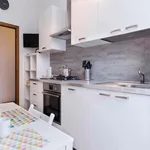 Rent a room of 120 m² in Milan