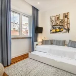 Rent 3 bedroom apartment of 55 m² in Lisbon