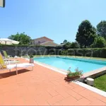 Rent 6 bedroom house of 140 m² in Forte dei Marmi