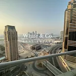 Rent 1 bedroom apartment of 66 m² in Dubai