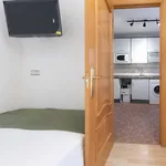 Rent a room of 77 m² in Valladolid