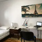 Rent a room in pamplona