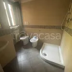 Affitto 3 camera appartamento di 105 m² in Abbiategrasso