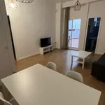 Rent a room of 80 m² in valencia