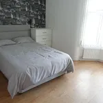 Rent 4 bedroom flat in North East England