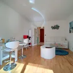 Appartement de 23 m² avec 1 chambre(s) en location à Paris