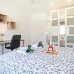 Alquilo 4 dormitorio apartamento de 102 m² en Marbella