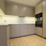 Rent 3 bedroom flat in London