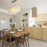 Rent 4 bedroom apartment of 85 m² in Valencia