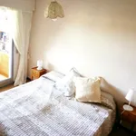 Rent a room in Madrid']