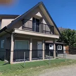 Maison de 1593 m² avec 3 chambre(s) en location à Kelowna