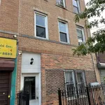 2 room apartment to let in Astoria, 
 NY
 11106