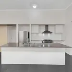 Rent 4 bedroom house in Melbourne