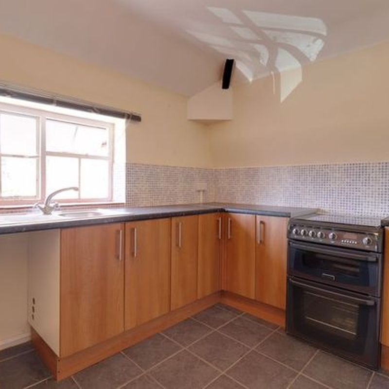 Flat to rent in Shropshire Street, Market Drayton TF9