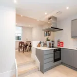 Rent 2 bedroom flat in London