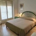 Rent 5 bedroom apartment of 130 m² in Alassio