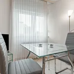 Rent 1 bedroom apartment of 32 m² in Frankfurt am Main