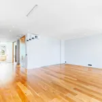 Rent 5 bedroom apartment of 210 m² in Capital City of Prague