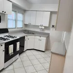 Rent 2 bedroom apartment of 102 m² in Nassau