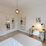  appartement avec 3 chambre(s) en location à Paris