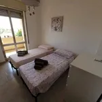 Rent 4 bedroom apartment of 70 m² in Noto