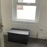 Rent 6 bedroom house in Wales