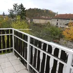 Pronajměte si 3 ložnic/e byt o rozloze 110 m² v Beroun