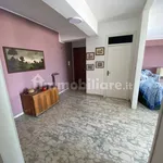 Rent 5 bedroom apartment of 140 m² in Crotone