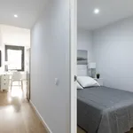 Rent 1 bedroom apartment of 398 m² in Barcelona