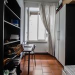 Rent a room of 170 m² in Torino