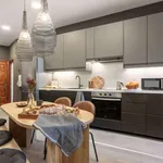 Rent 1 bedroom apartment of 80 m² in madrid