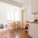 Rent a room in lisbon