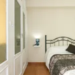 Rent 4 bedroom apartment in Granada