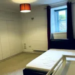 Rent 2 bedroom apartment in Scotland