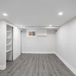 Rent 4 bedroom house in Toronto