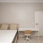 Rent a room in lisbon