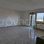 Affitto 5 camera appartamento di 110 m² in Casalbordino