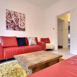 Rent 5 bedroom house in South West England