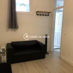 Rent 1 bedroom apartment of 42 m² in Lisbon