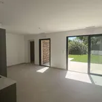 Maison de 97 m² avec 4 chambre(s) en location à Aubagne