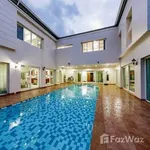 Rent 4 bedroom house of 652 m² in Phuket