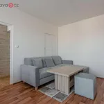 Pronajměte si 3 ložnic/e byt o rozloze 50 m² v Trhový Štěpánov