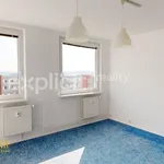 Pronajměte si 3 ložnic/e byt o rozloze 81 m² v Zlín