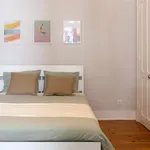 Rent a room in lisbon