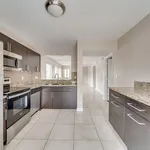 Rent 2 bedroom apartment of 93 m² in Broward County