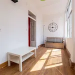 Rent a room of 194 m² in lisbon